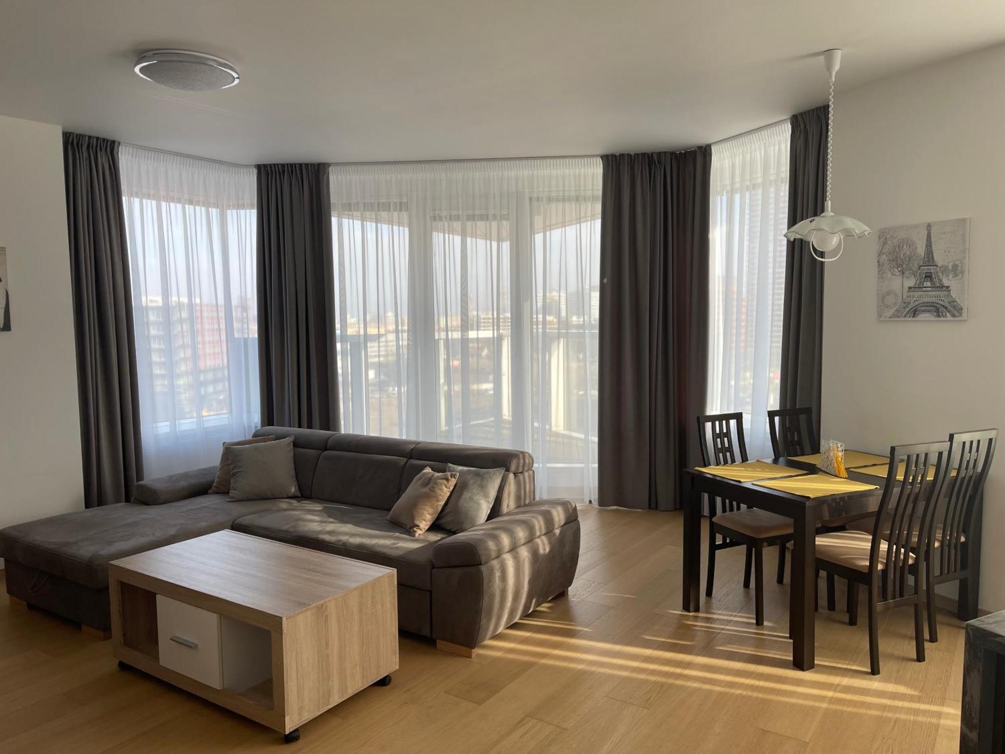 Sag Panorama City Apartment 3 Rooms Free Parking Free Wifi ブラチスラヴァ エクステリア 写真